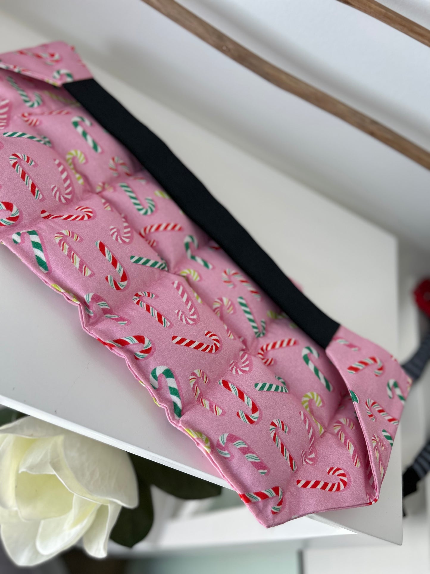Back Wrap Heat Bag - Candy Canes - Wili Heat Bags