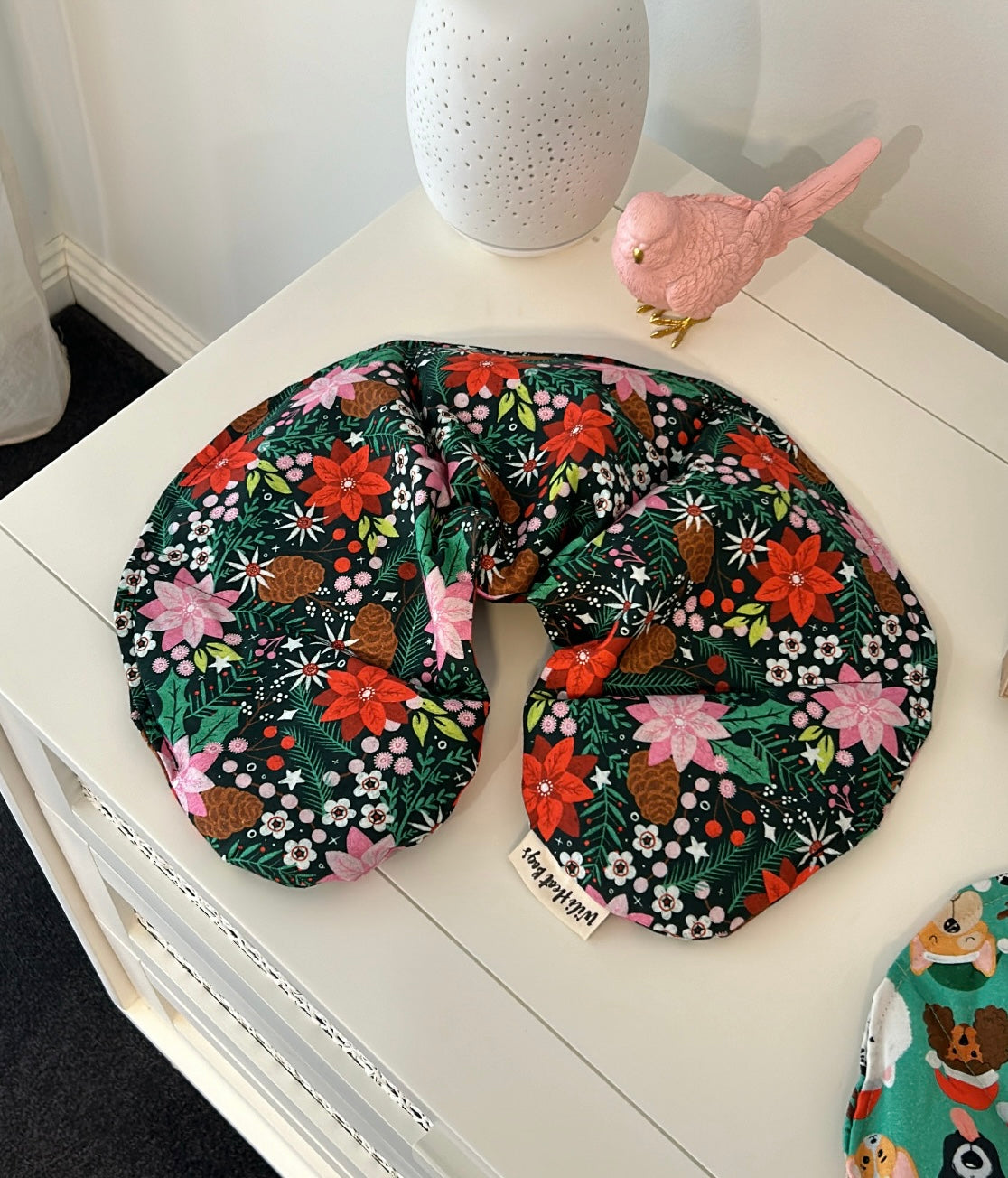 Neck Wrap Heat Bag - Festive Flowers - Wili Heat Bags