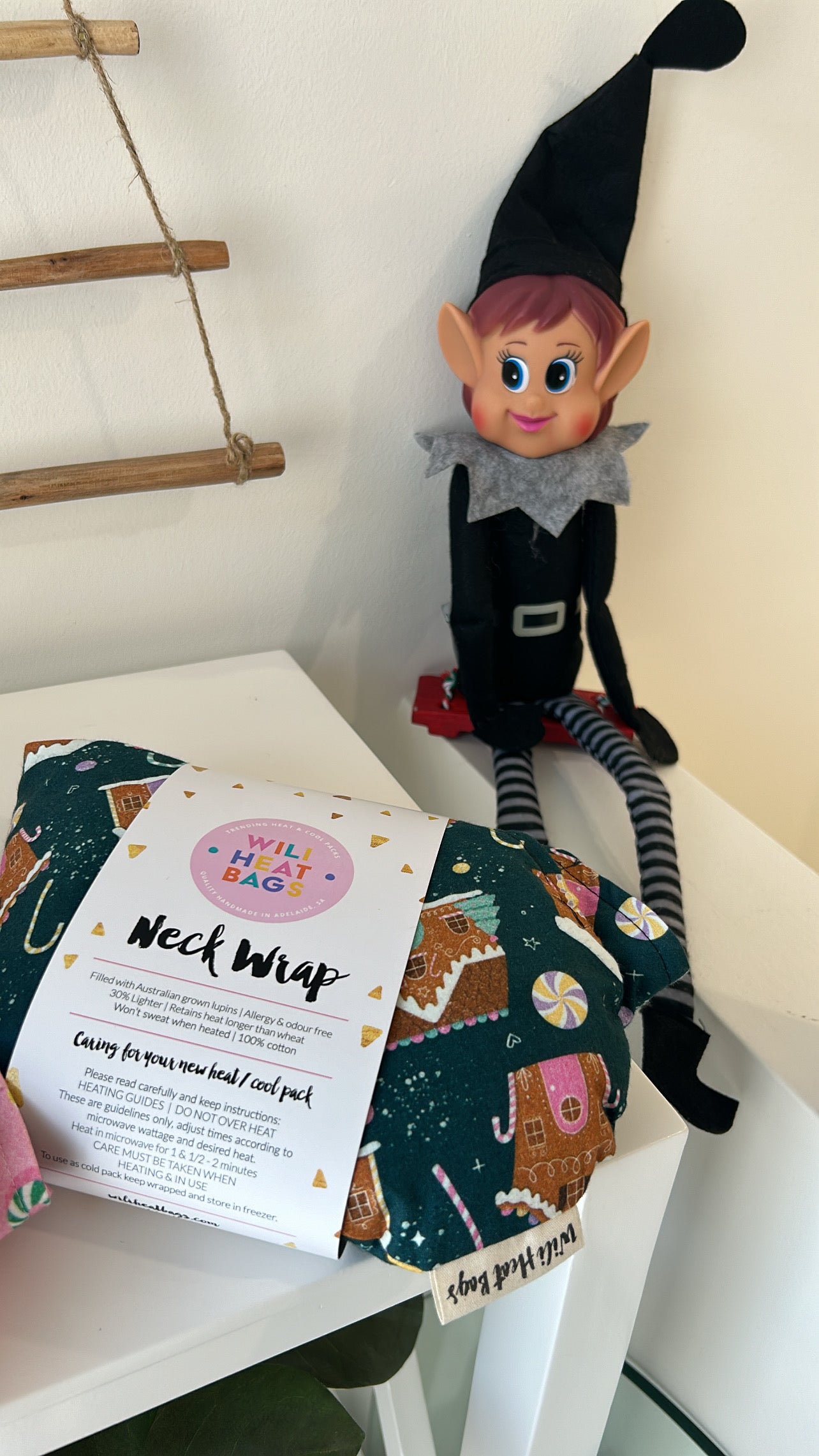 Neck Wrap Heat Bag - Gingerbread House - Wili Heat Bags